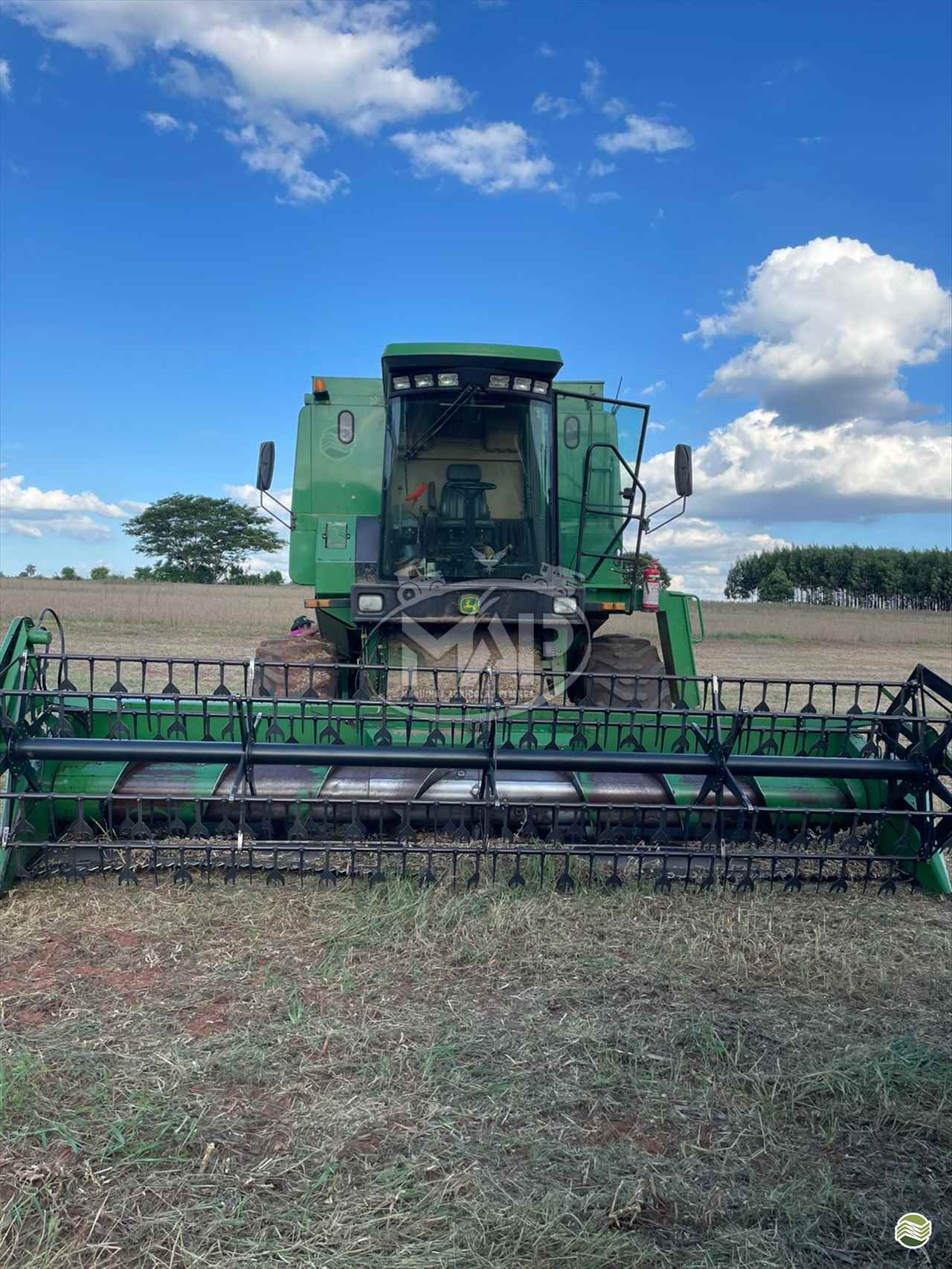 COLHEITADEIRA JOHN DEERE JOHN DEERE 1175 Máquinas Agrícolas Pitanga PITANGA PARANÁ PR